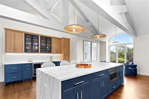 1 Harborview Drive Newport RI 02840