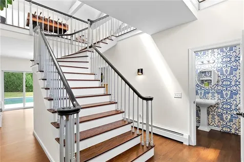 1 Harborview Drive Newport RI 02840