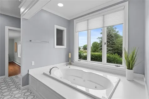 1 Harborview Drive Newport RI 02840