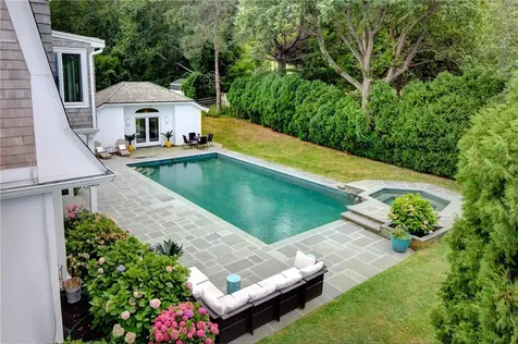 1 Harborview Drive Newport RI 02840