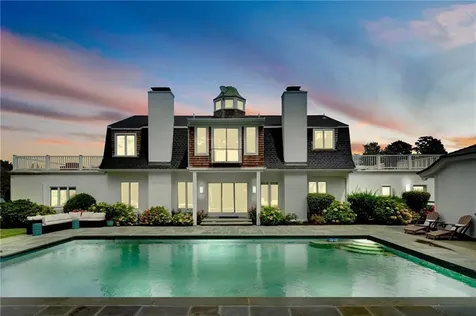 1 Harborview Drive Newport RI 02840