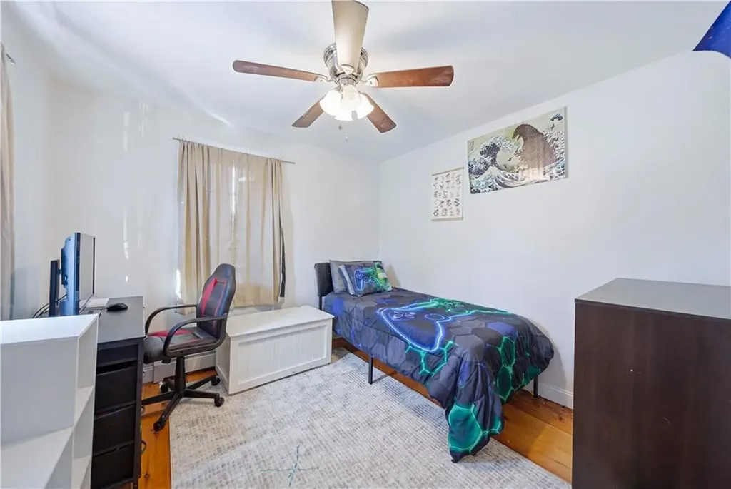 27 Barney Street Warren RI 02885