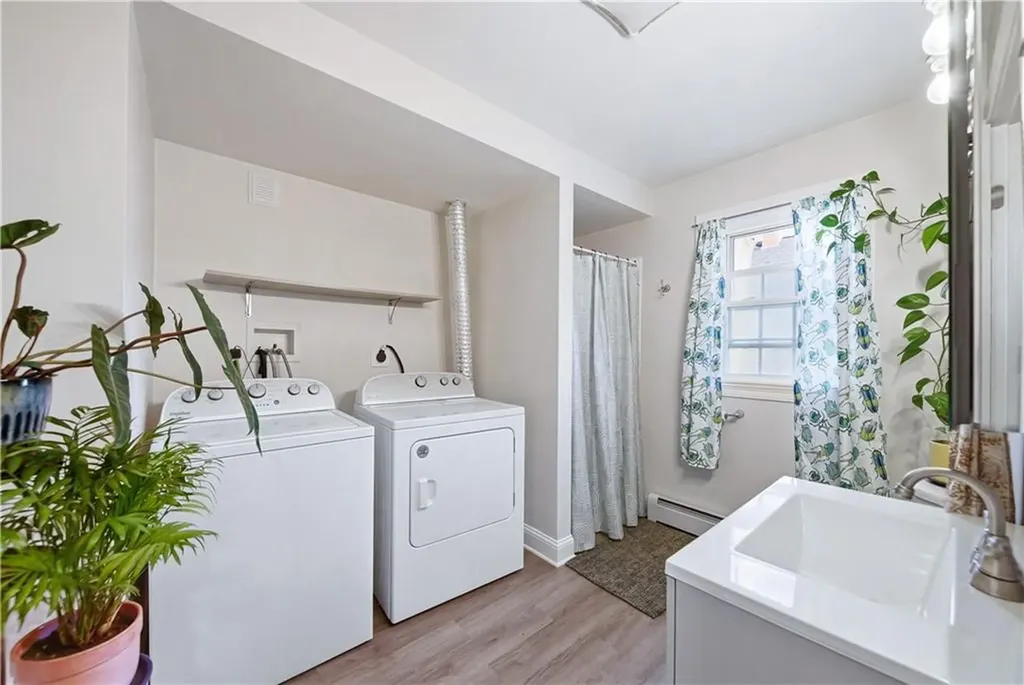 27 Barney Street Warren RI 02885