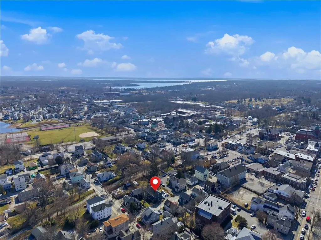 27 Barney Street Warren RI 02885