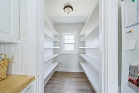 27 Barney Street Warren RI 02885