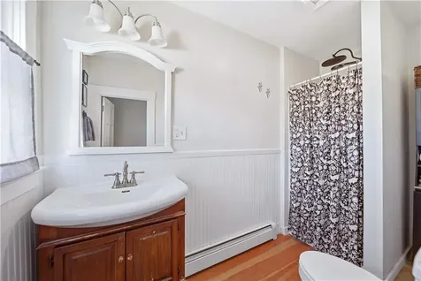 27 Barney Street Warren RI 02885