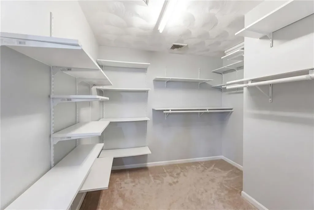 61 Metropolitan Avenue Cranston RI 02920