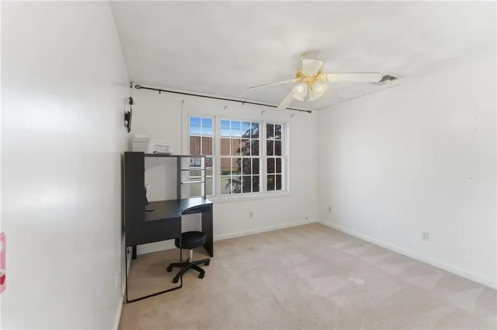 61 Metropolitan Avenue Cranston RI 02920