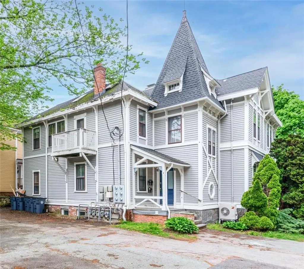 173 Congdon Street Providence RI 02906