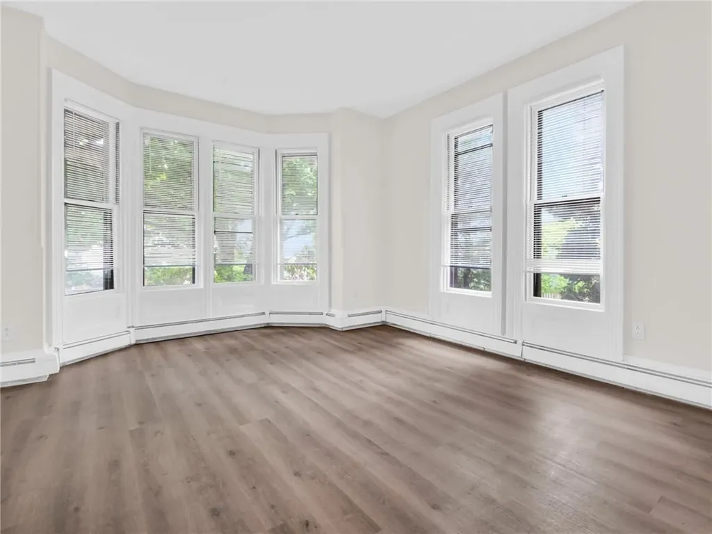 173 Congdon Street Providence RI 02906