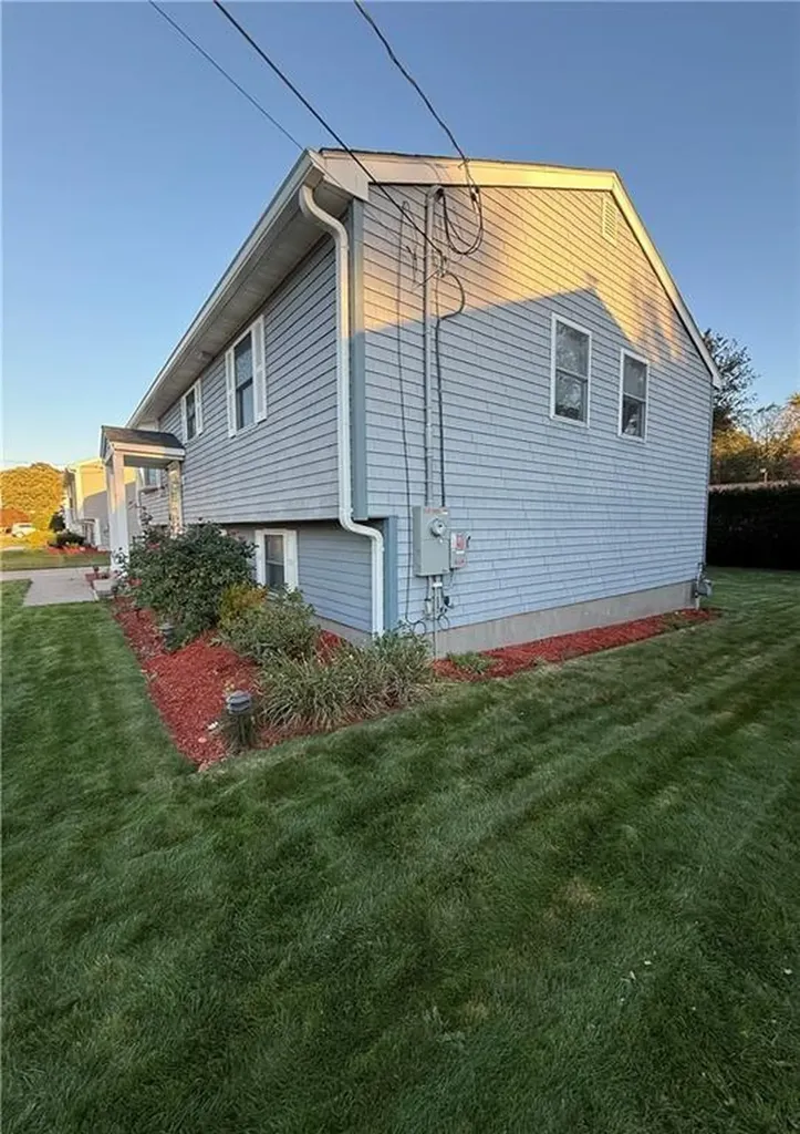 63 Capwell Avenue Woonsocket RI 02895