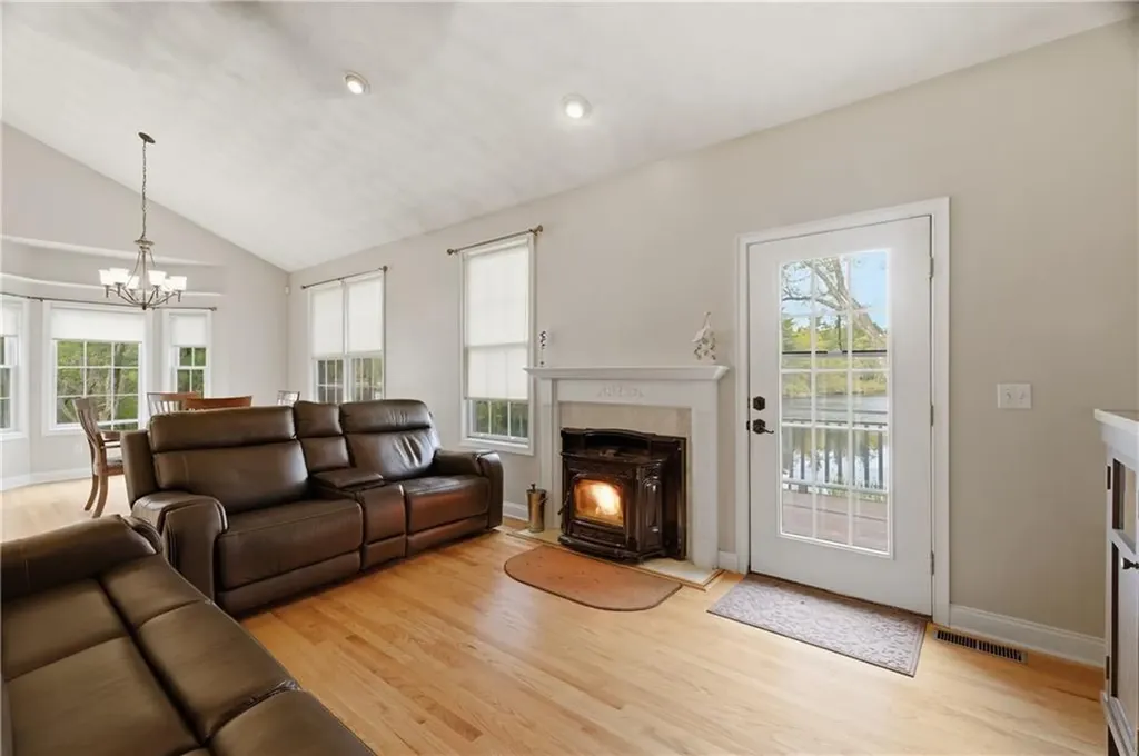 122 Spring Grove Road Glocester RI 02814