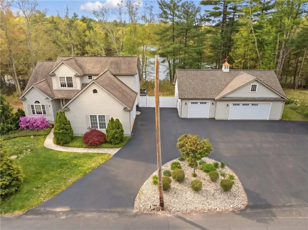 122 Spring Grove Road Glocester RI 02814