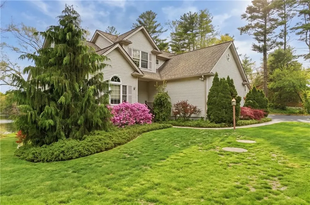122 Spring Grove Road Glocester RI 02814
