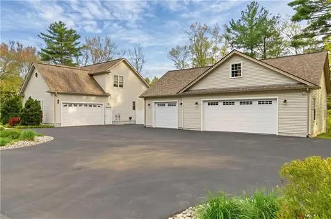 122 Spring Grove Road Glocester RI 02814