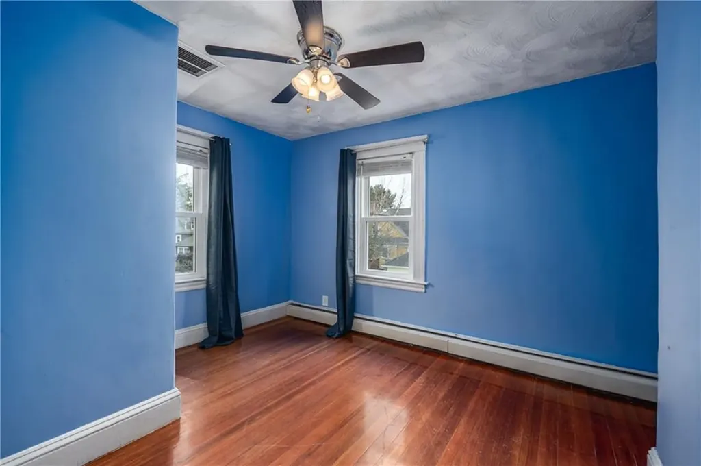 41 Berwick Lane Cranston RI 02905