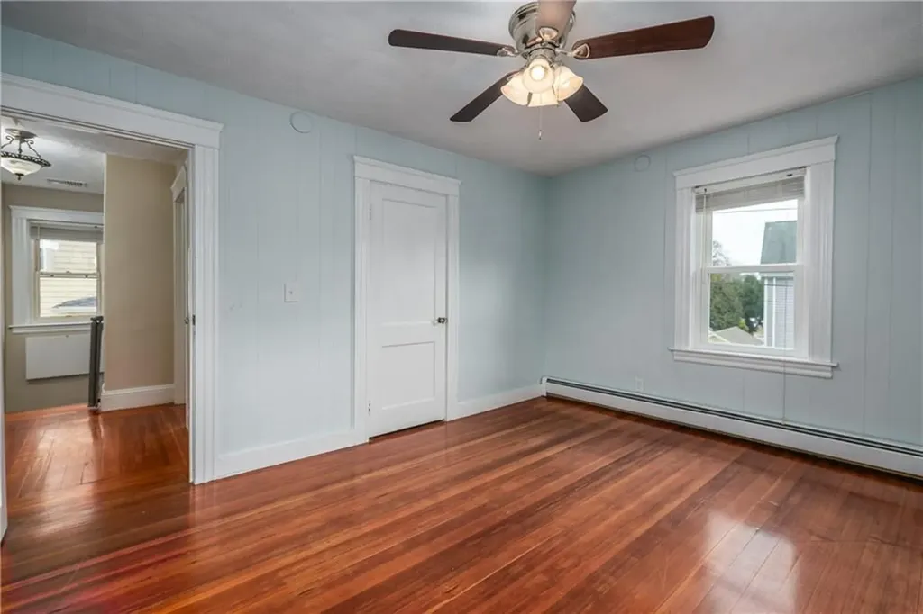 41 Berwick Lane Cranston RI 02905