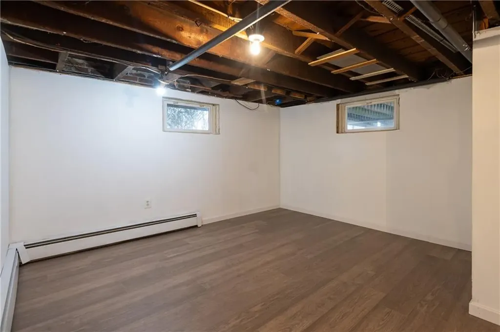 41 Berwick Lane Cranston RI 02905