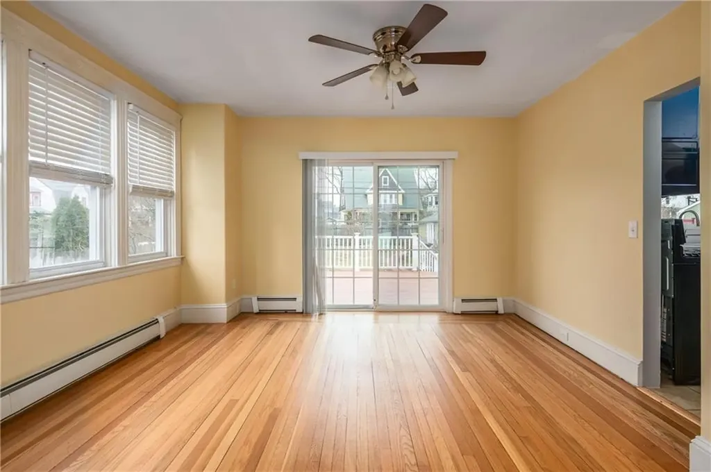 41 Berwick Lane Cranston RI 02905