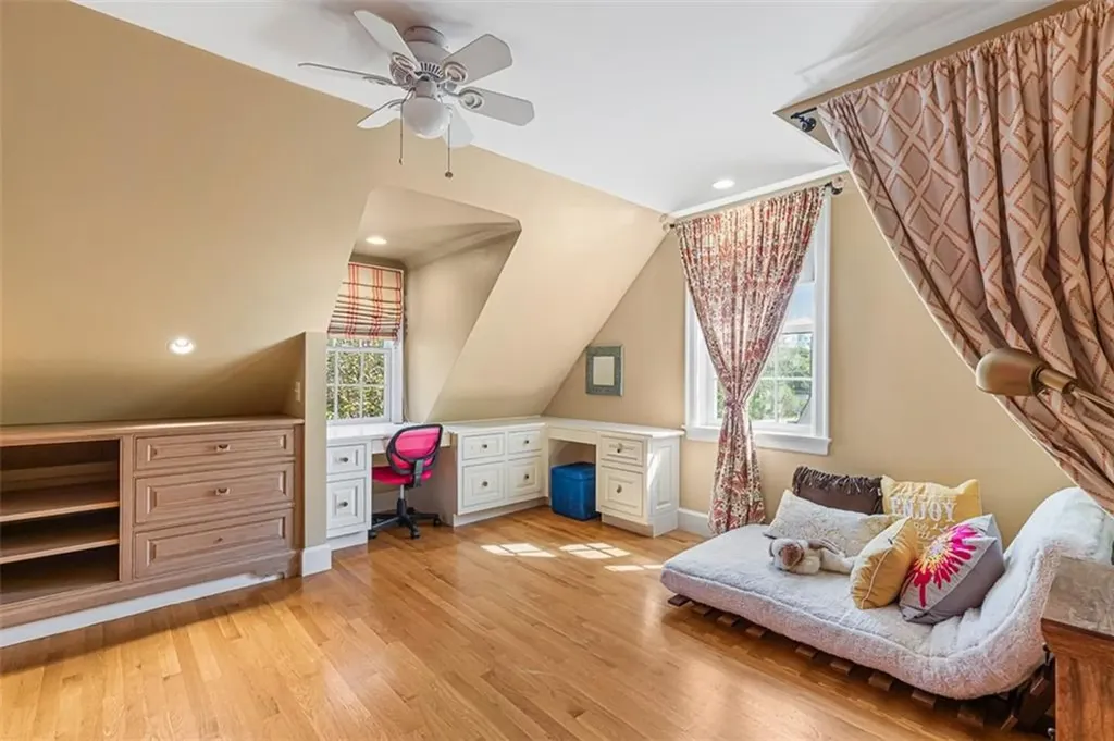 340 Newman Avenue East Providence RI 02916