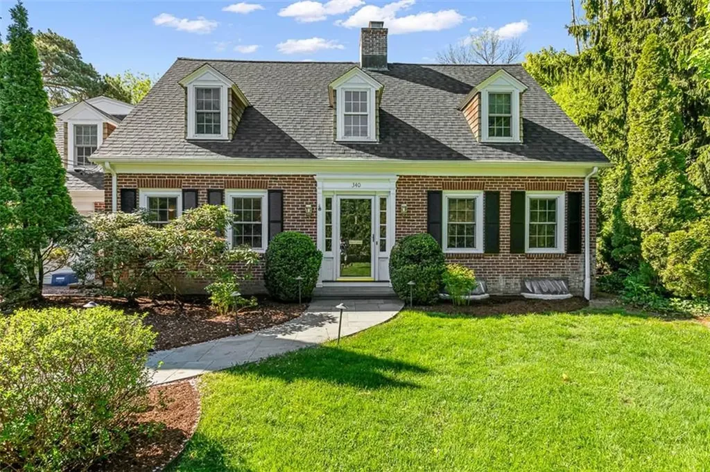 340 Newman Avenue East Providence RI 02916