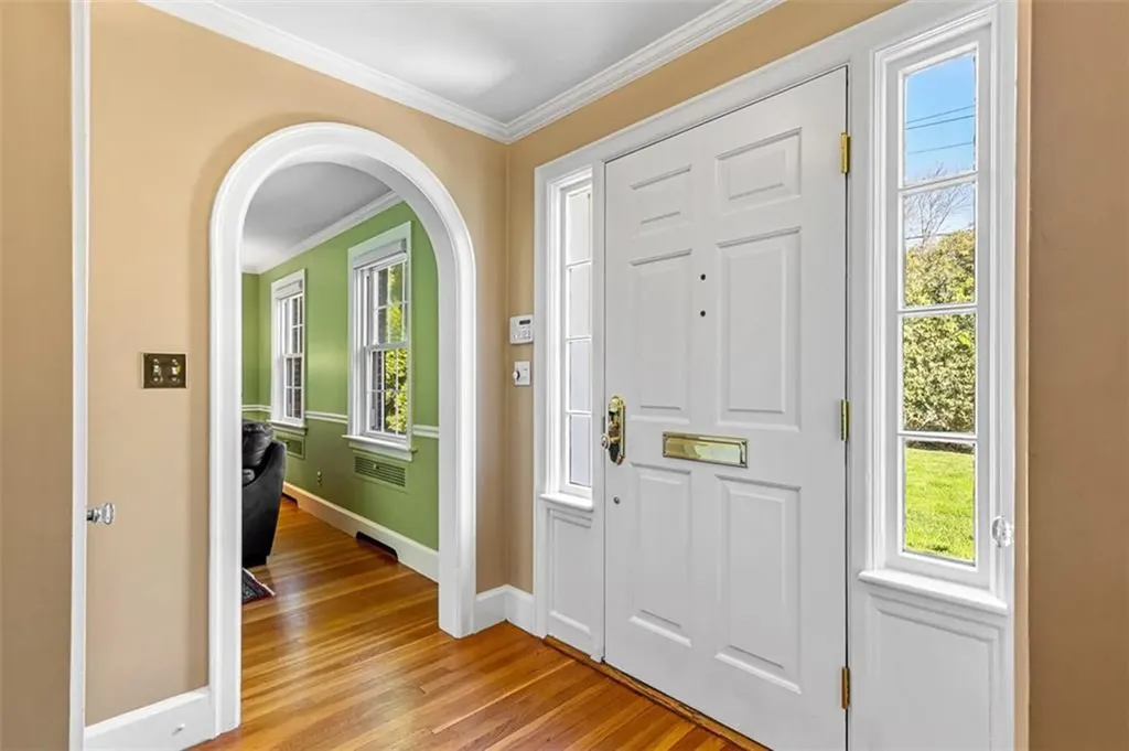 340 Newman Avenue East Providence RI 02916