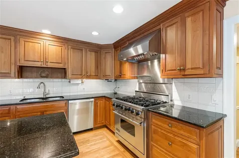 340 Newman Avenue East Providence RI 02916