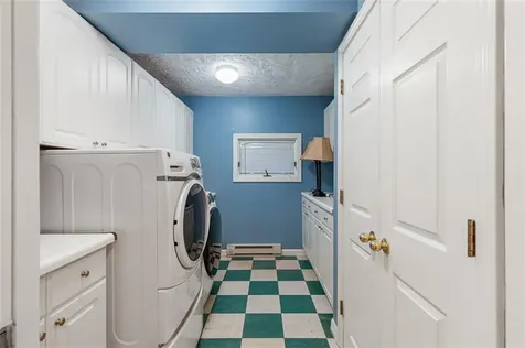 340 Newman Avenue East Providence RI 02916