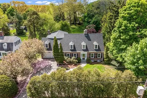 340 Newman Avenue East Providence RI 02916