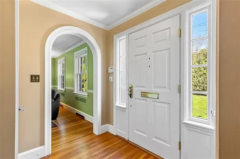 340 Newman Avenue East Providence RI 02916