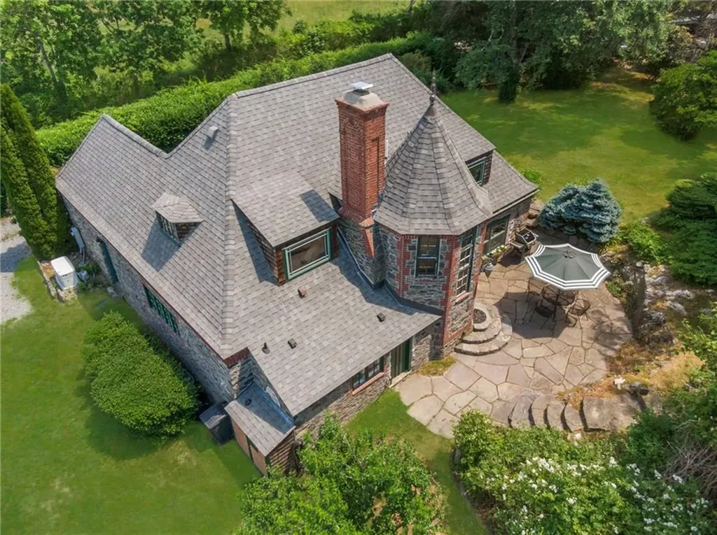 345 Highland Drive Jamestown RI 02835