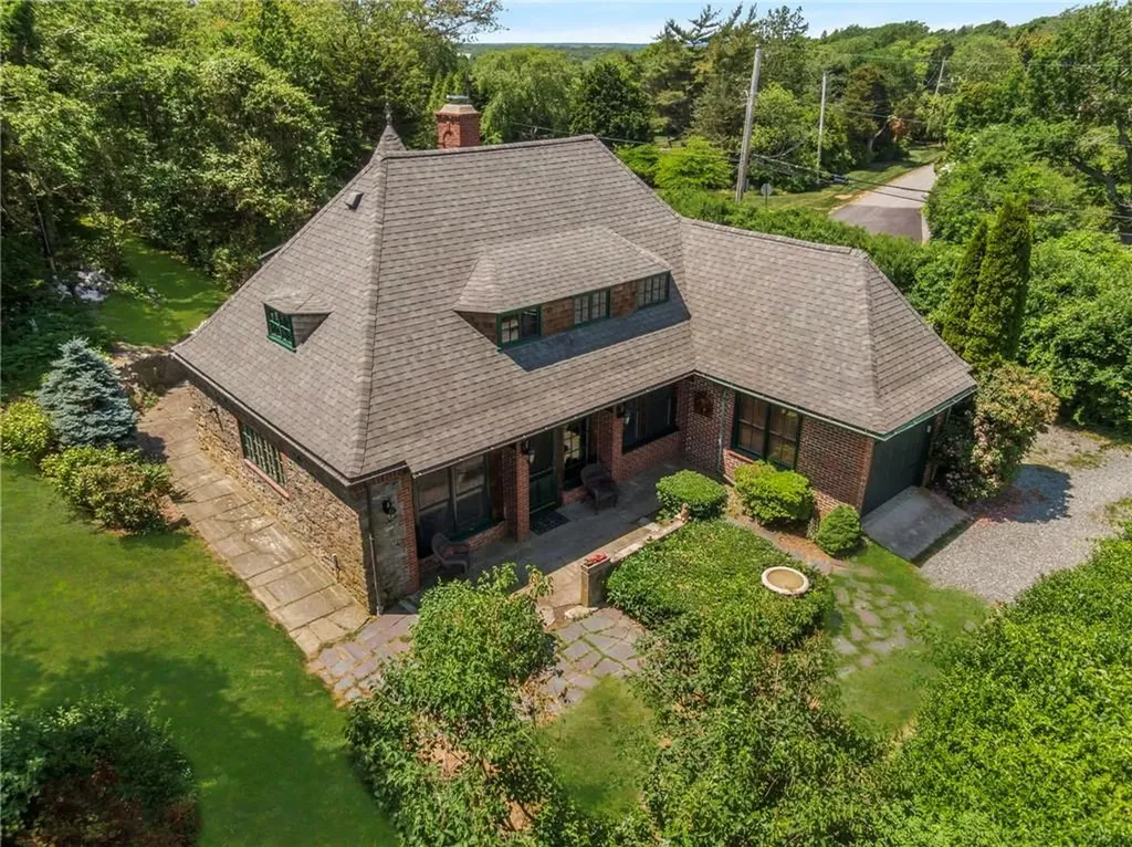 345 Highland Drive Jamestown RI 02835