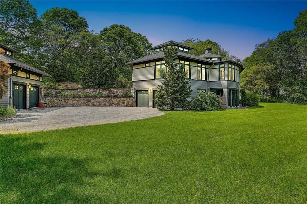 13 No Bottom Ridge Westerly RI 02891