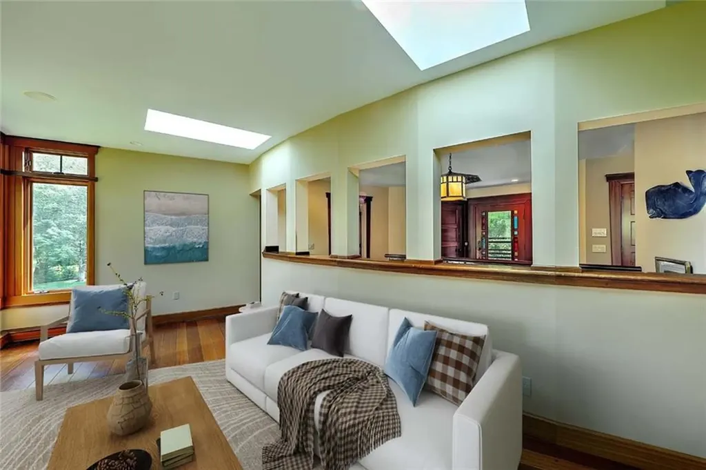 13 No Bottom Ridge Westerly RI 02891
