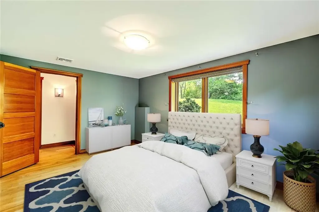 13 No Bottom Ridge Westerly RI 02891