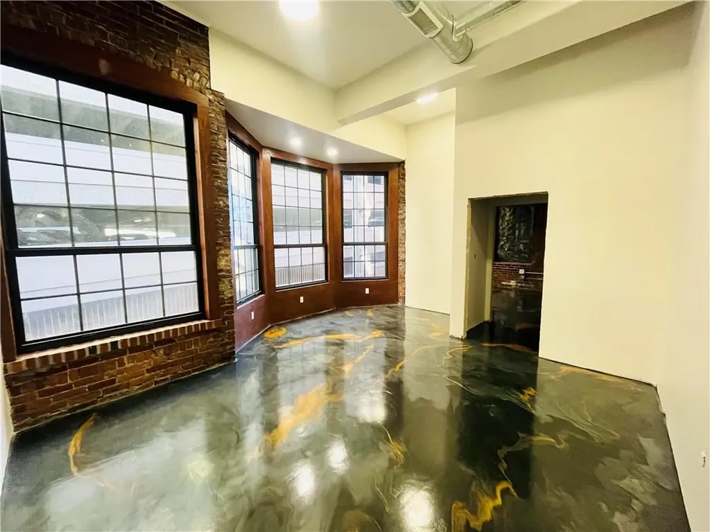 11 17 Peck Street Providence RI 02903