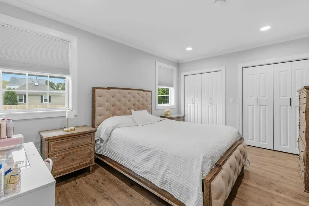 102 Sayles Avenue Warwick RI 02889