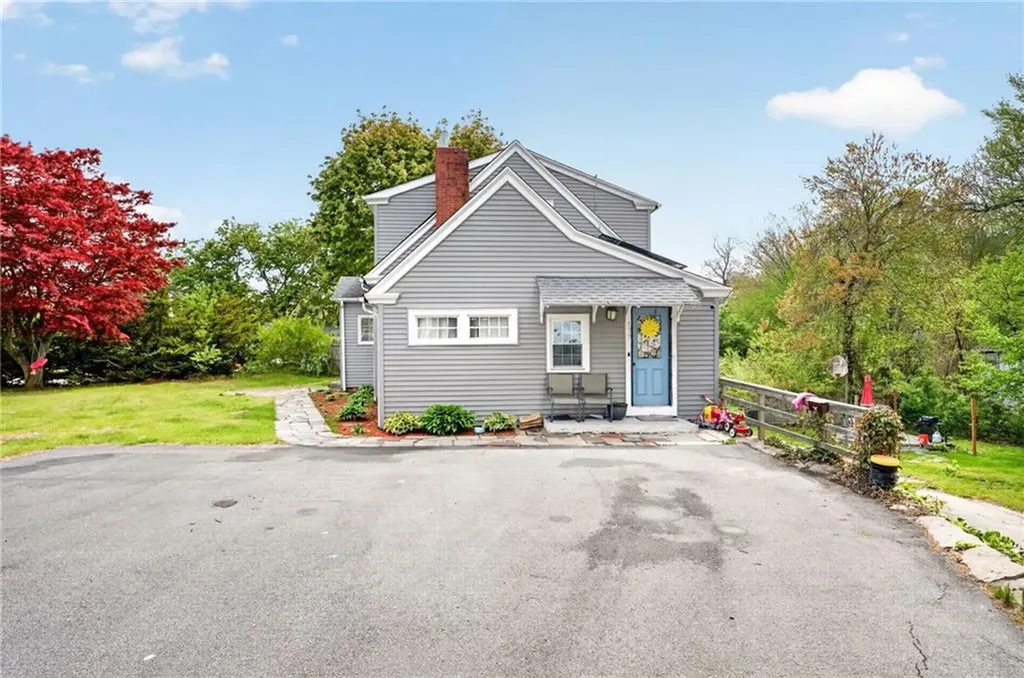 177 Cowesett Avenue West Warwick RI 02893