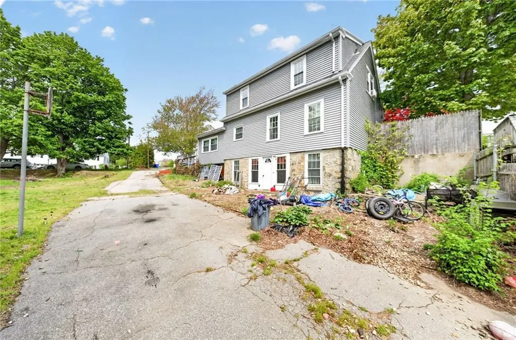 177 Cowesett Avenue West Warwick RI 02893