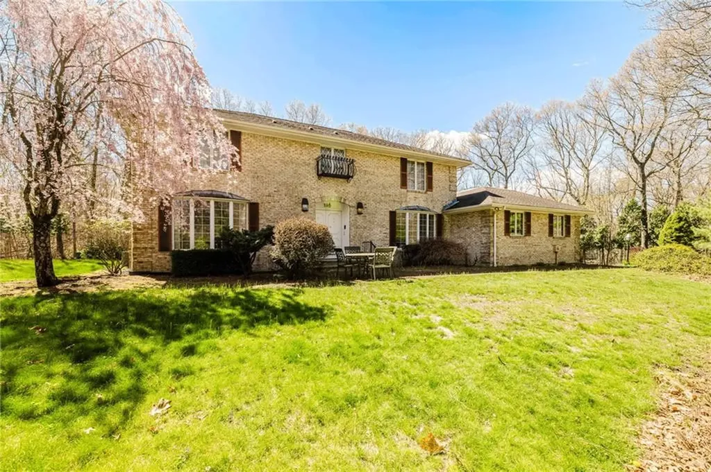 191 Fairway Drive Seekonk MA 02771