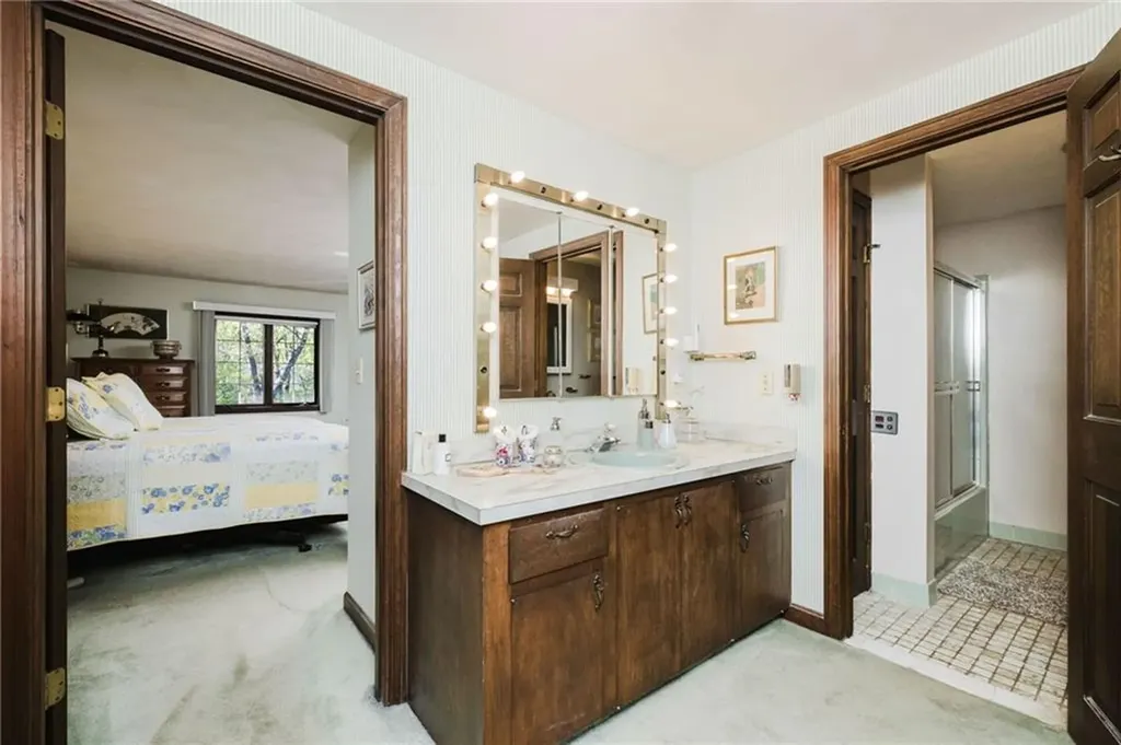 191 Fairway Drive Seekonk MA 02771