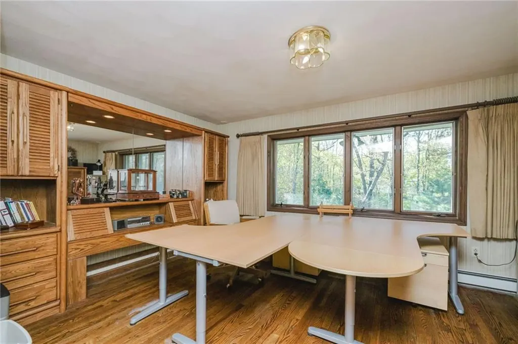 191 Fairway Drive Seekonk MA 02771