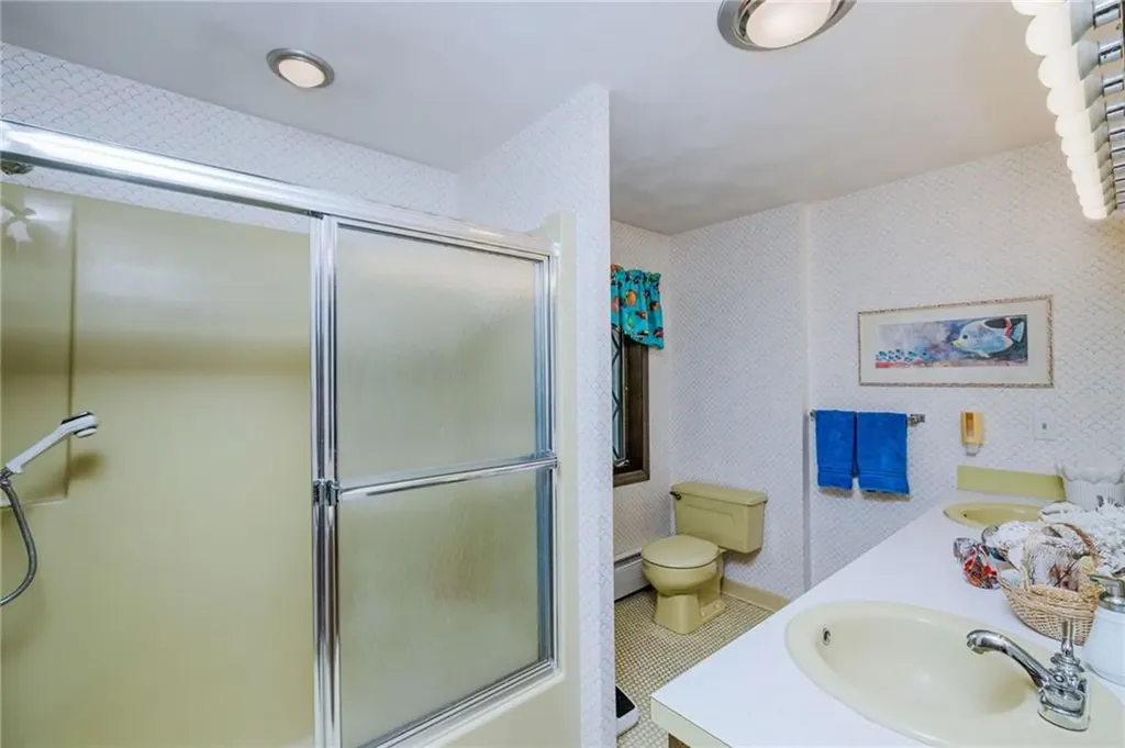 191 Fairway Drive Seekonk MA 02771