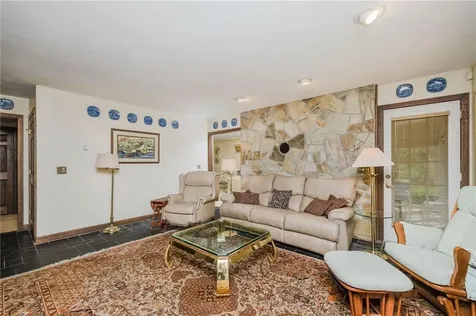 191 Fairway Drive Seekonk MA 02771