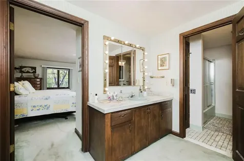 191 Fairway Drive Seekonk MA 02771