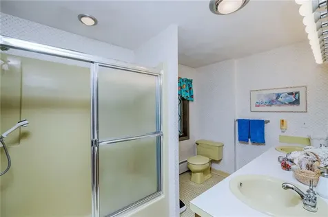 191 Fairway Drive Seekonk MA 02771