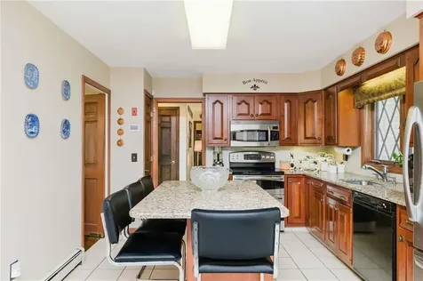 191 Fairway Drive Seekonk MA 02771