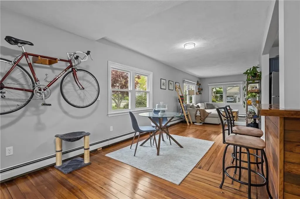 96 Abbey Avenue Warwick RI 02888