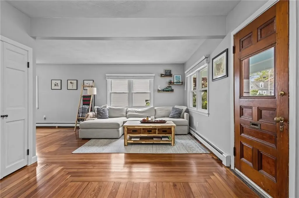 96 Abbey Avenue Warwick RI 02888