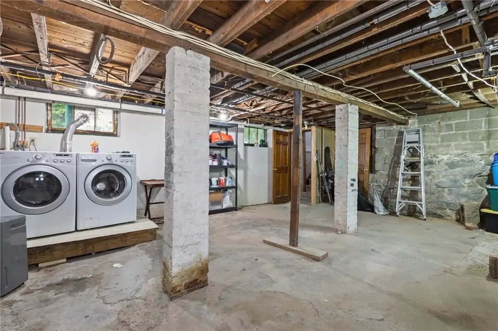 96 Abbey Avenue Warwick RI 02888